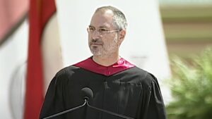 スティーブ・ジョブズの伝説的なスタンフォード講演が20周年を迎え、リマスター版が公開